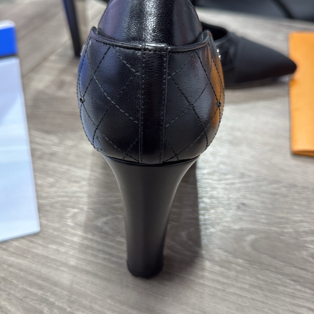 Chanel Shoes - Picture 6 of 13